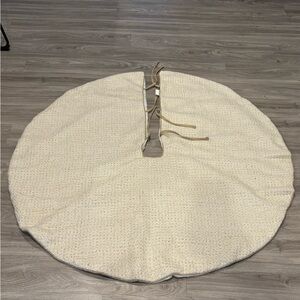 Glitz and Glimmer Gold and Beige Christmas Tree Skirt